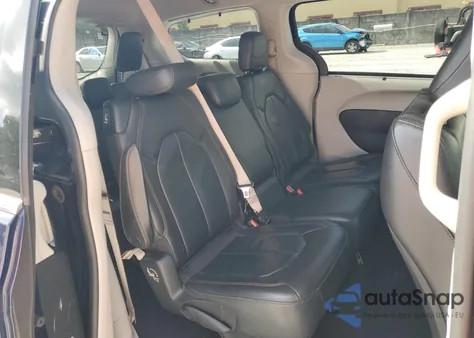 2017 Chrysler Pacifica Touring L из США, поврежденный, VIN 2C4RC1BG1HR821530